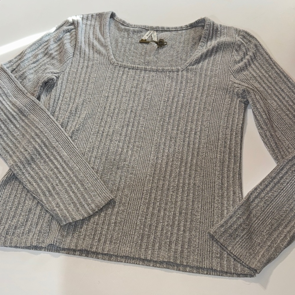 2000s Y2K‎ Mudd Gray Textured Knit Top With a Squared Neckline